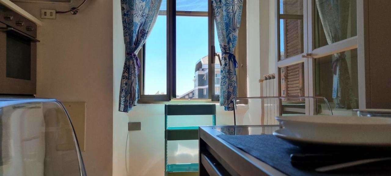 Ferienwohnung Joivy Light Flat Near Mudec Mailand Exterior foto