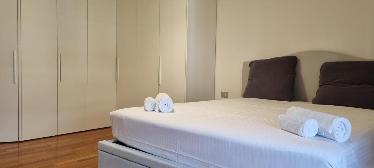 Ferienwohnung Joivy Light Flat Near Mudec Mailand Exterior foto