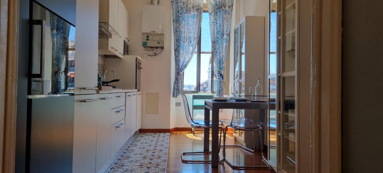 Ferienwohnung Joivy Light Flat Near Mudec Mailand Exterior foto